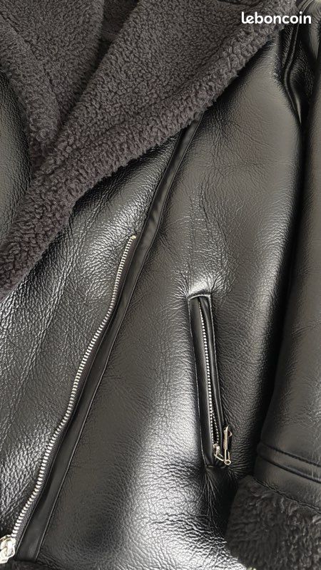 Jacket (image 4)