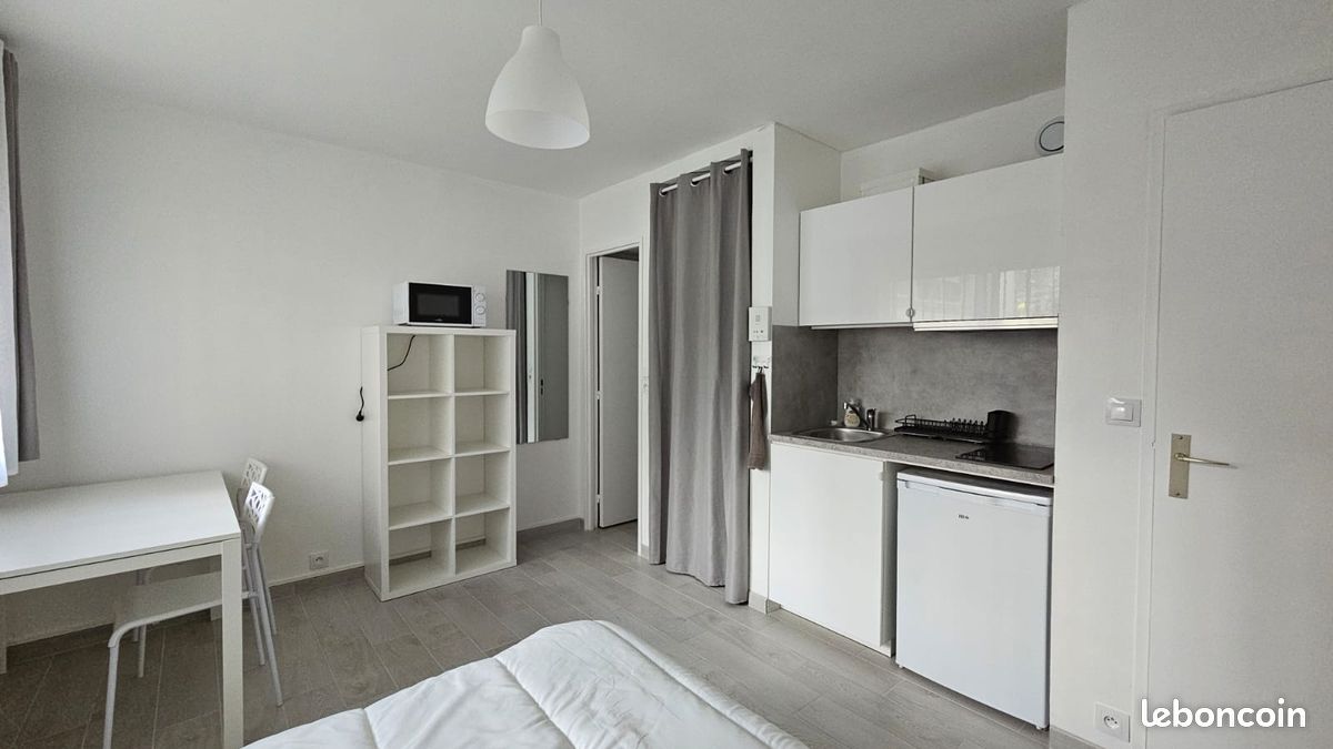 Appartement 1 pièce 18 m² · à Reims · 18 m² · 590 €