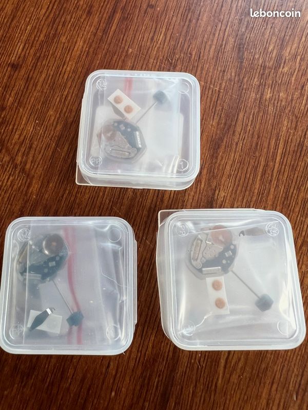 Lot De Mouvements De Montre FE 6320 - Occasion - Pour Réparation Ou Customisation