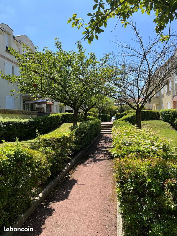 Appartement a louer plaisir - 1 pièce(s) - 25 m2 - Surfyn