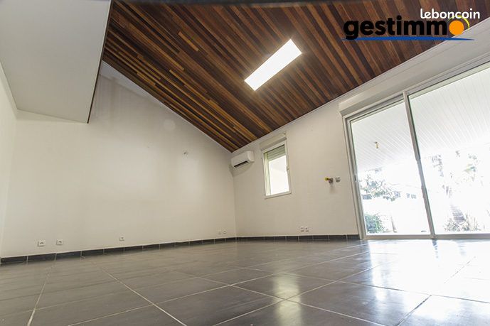 Appartement 2 pièces 81 m² · à Matoury · 81 m² · 841 €/mois