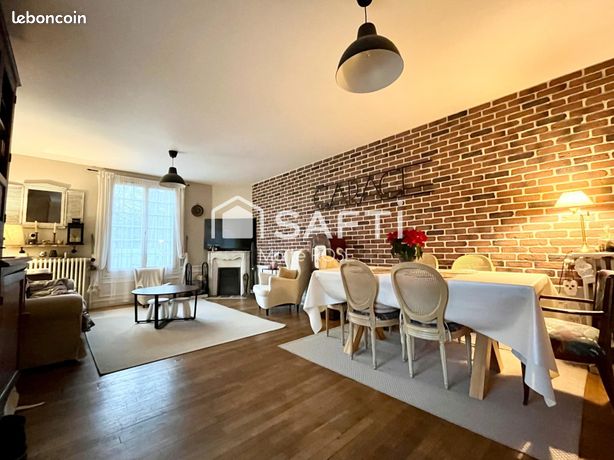 Propriété 6 pièces 150 m²
