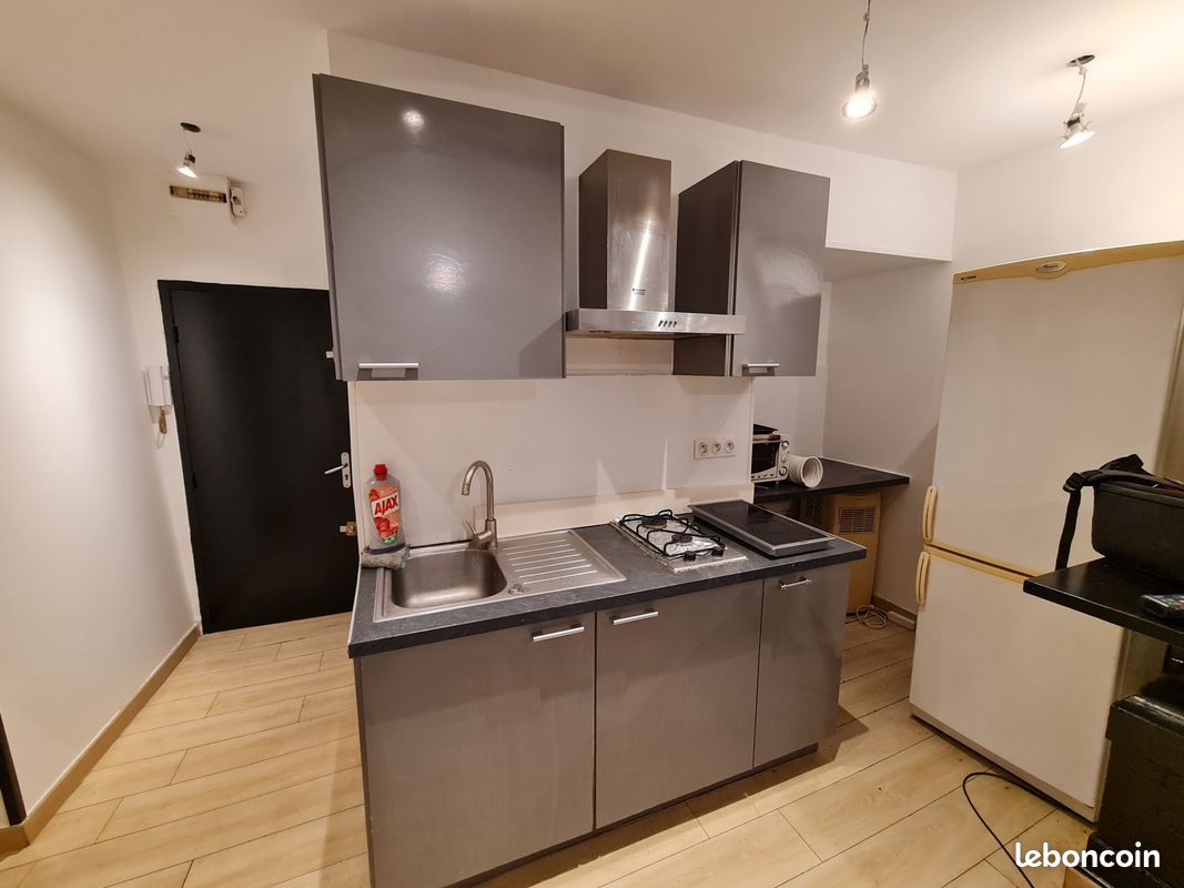 Appartement 1 pièce 31 m² · à Hyères · 31 m² · 478 €/mois