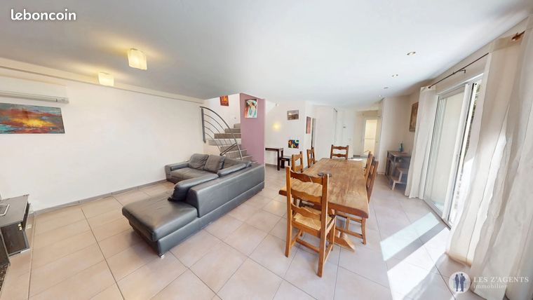 Maison de ville 5 pièces 154 m² — 1
