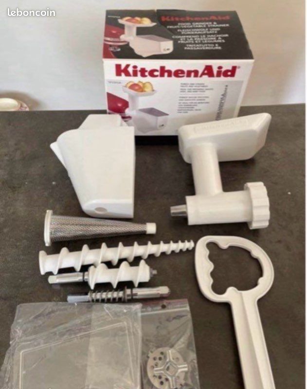 NEUF Kitchenaid Hachoir à viande et Passoire à fruits et à légumes 5KSMFVSFGA (image 2)