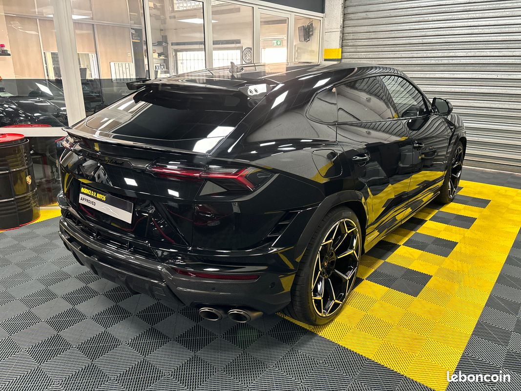Lamborghini URUS 4.0 V8 666 cv Performante bva 8 origine France 71000 d'options tva récupérable (image 4)