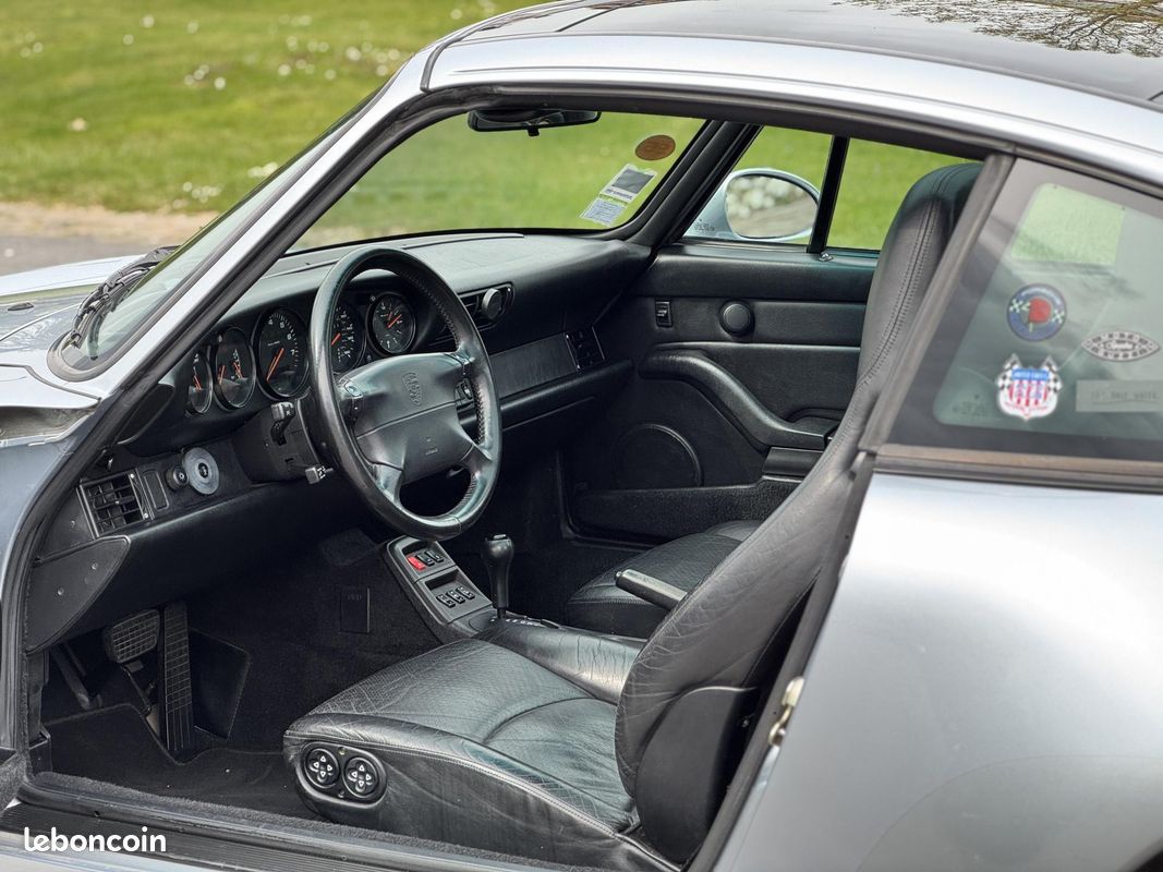 PORSCHE 911 Targa 3.6i - BVA Tiptronic TYPE 993 TARGA (image 10)