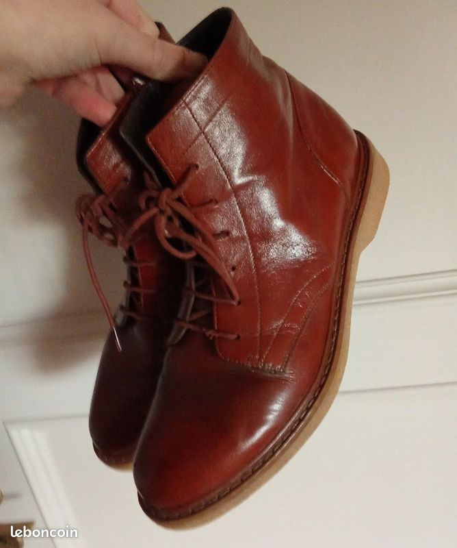 Bottines Bocage plates Cuir camel femme 38 Chaussures