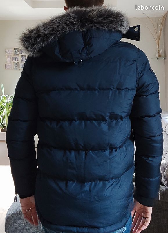 B11m: Doudoune épaisse "Avenue Georges IV Paris". Neuf. Bleu Navy. Taille M (image 2)