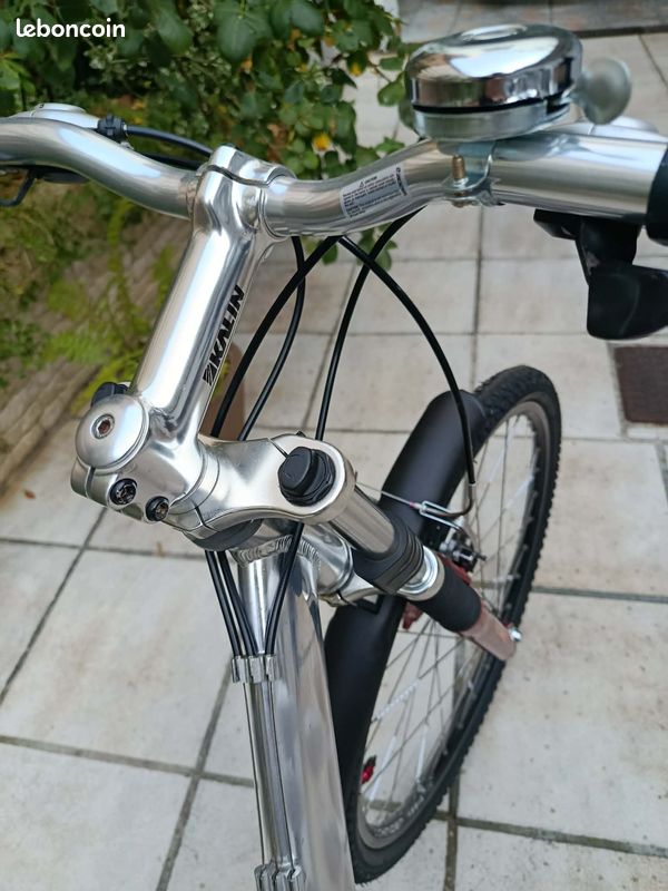 VTT 26" tout suspendu – Custom chrome - Nombreuses pièces neuves (image 6)