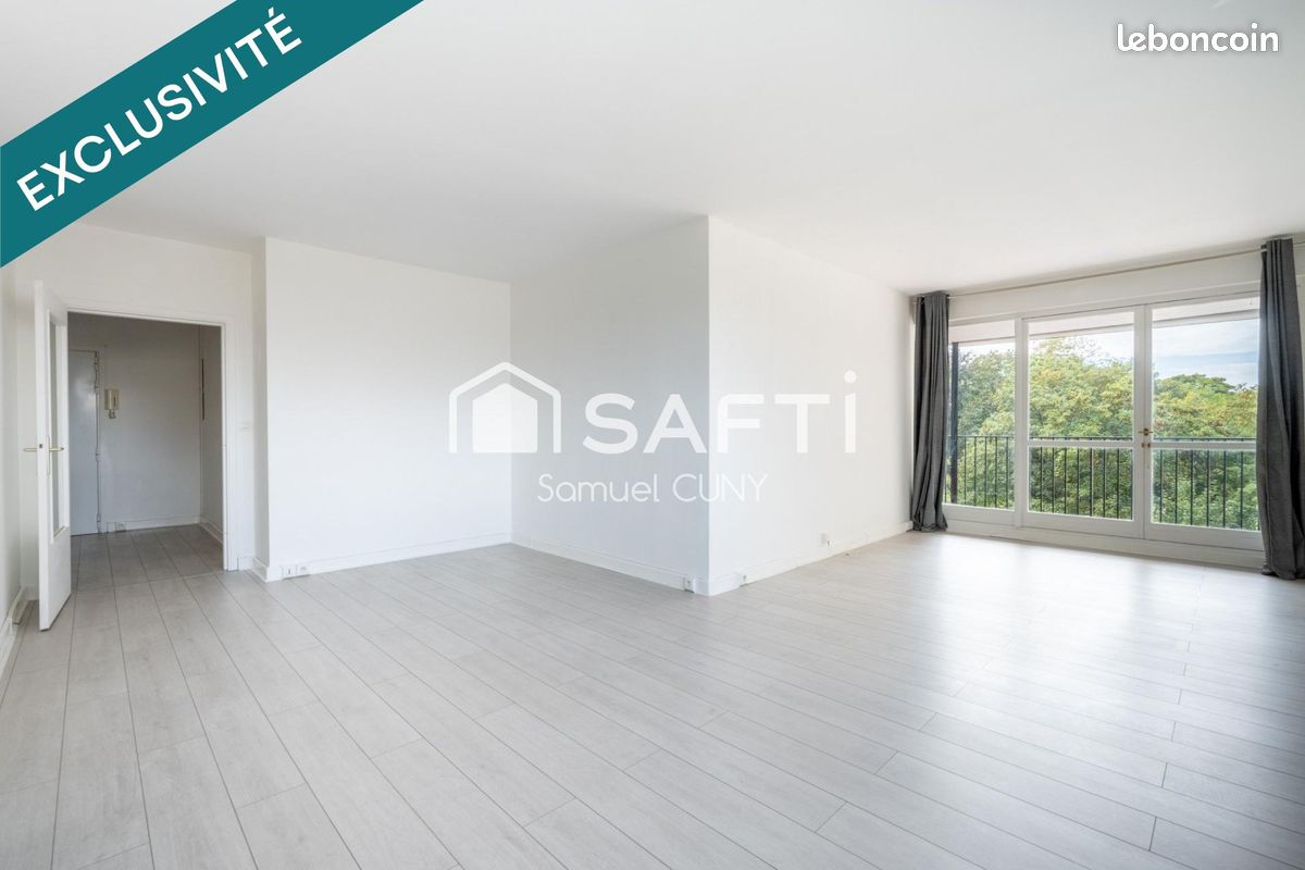 Appartement 2 pièces 77 m² · à Poissy · 77 m² · 215 000 €