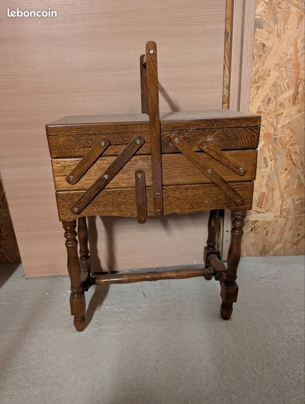 Travailleuse vintage (image 1)