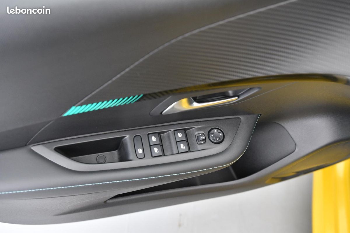 PEUGEOT 208 PureTech 100 S&S BVM6 Allure (image 13)