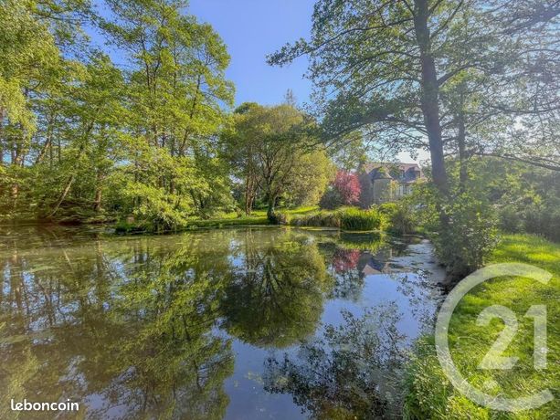Propriété 6 pièces 153 m²