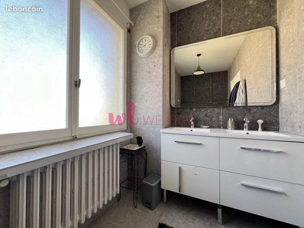 Villa 7 pièces 233 m² — 22