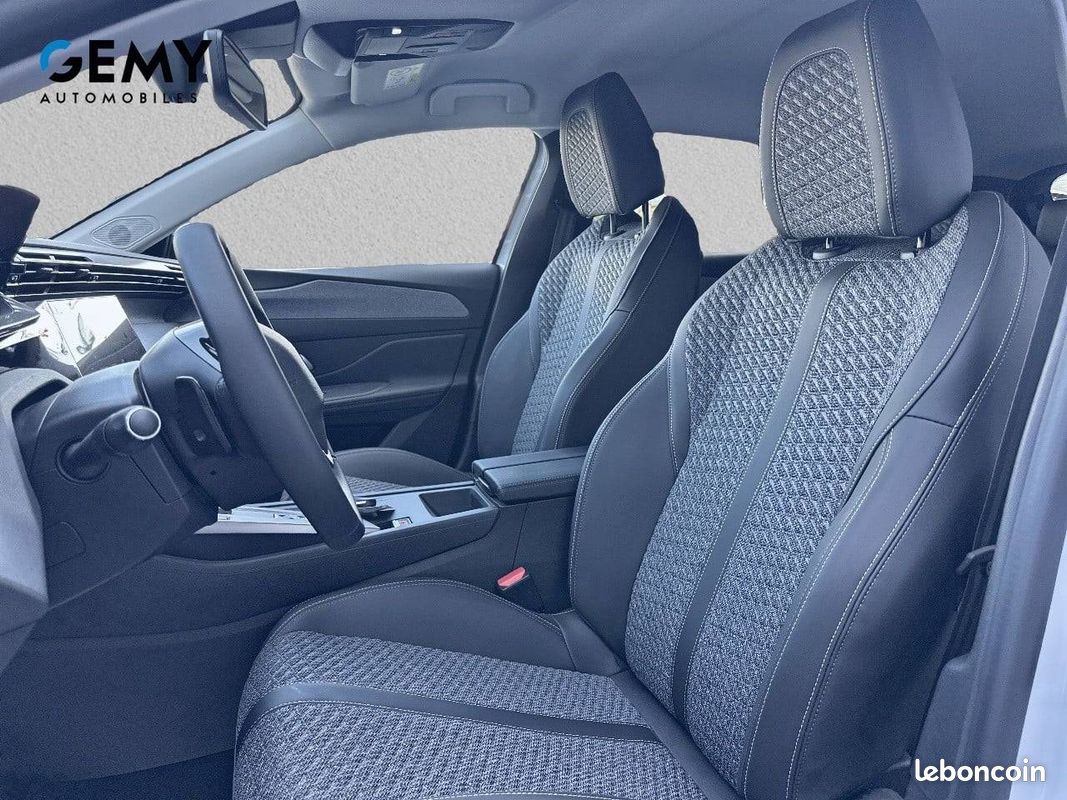 PEUGEOT 308 Plug-in Hybrid 195 ch e-DCS7 Allure (image 9)