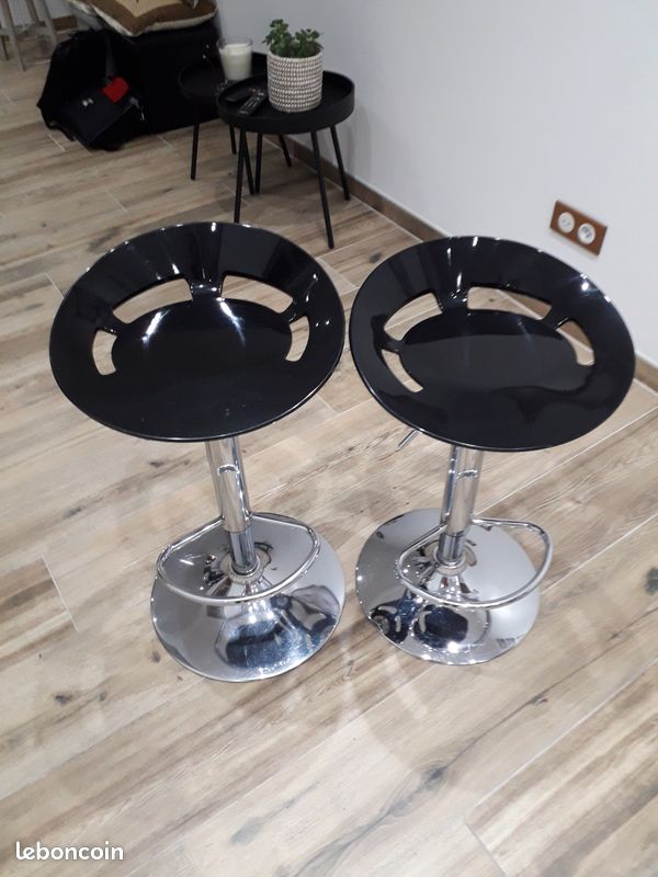Tabourets (image 1)