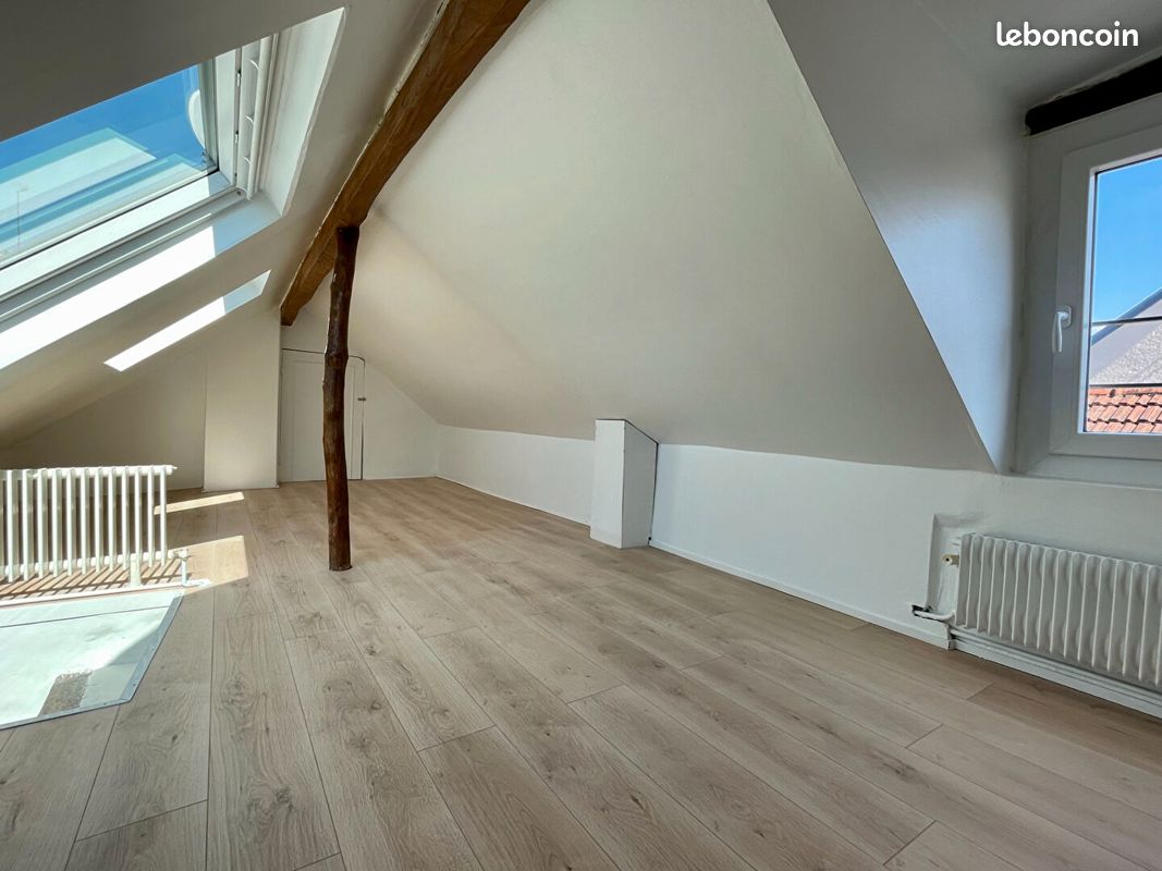 Maison a louer - 2 pièce(s) - 48 m2 - Surfyn