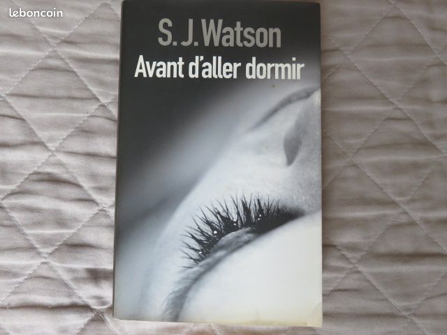 S.J. WATSON – Avant d'aller dormir (France Loisirs 2012) (image 1)