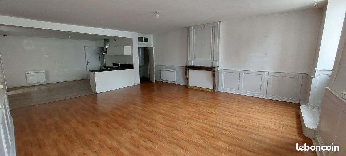 Appartement 3 pièces 83 m² · à Pontarlier · 83 m² · 190 000 €