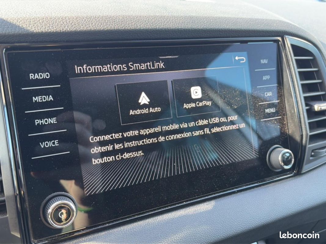 SKODA KAROQ 1.5 tsi 150 selection dsg7 (image 24)