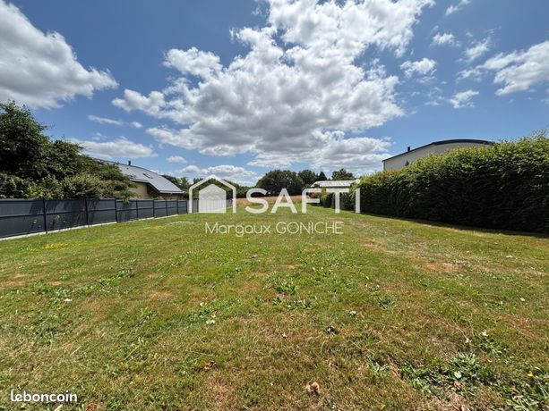 Terrain 1136 m² LOCMARIA-GRAND-CHAMP