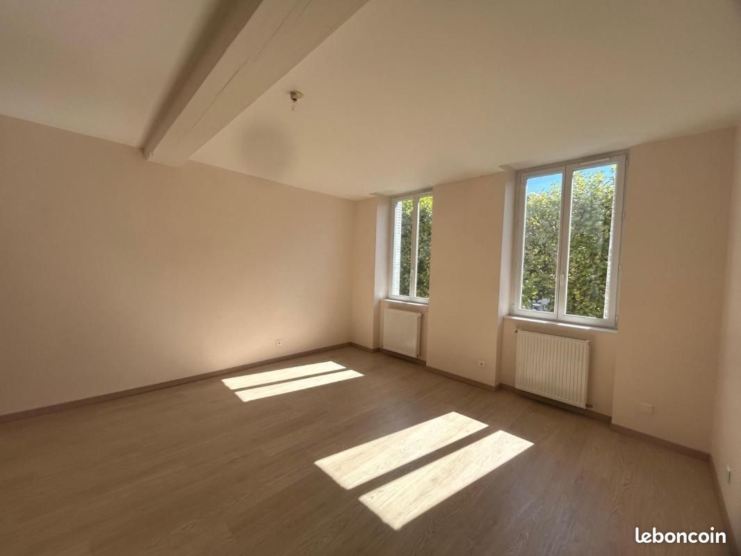 Appartement 3 pièces 86 m² · à Vienne · 86 m² · 730 €/mois