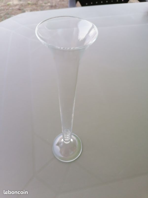 Vase soliflore ancien (image 1)