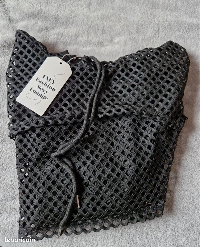Haut Court été Femme En Crochet - Maille Ajourée Transparente - Coupe Ajustée - Pour Plage, Streetwear, Soirée