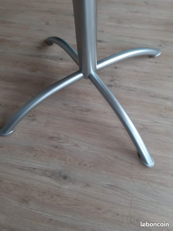 Table de cuisine (image 3)