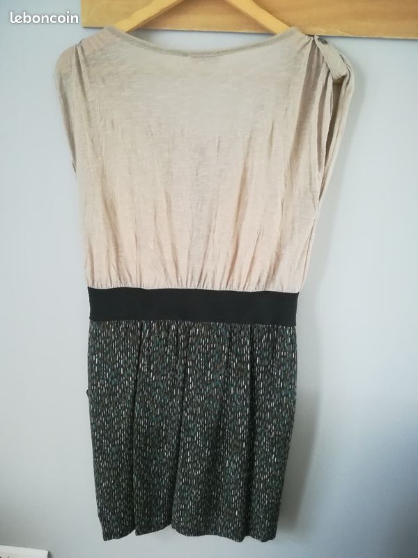 Robe bicolore taille 40. Cache cache (scmsm) (image 2)