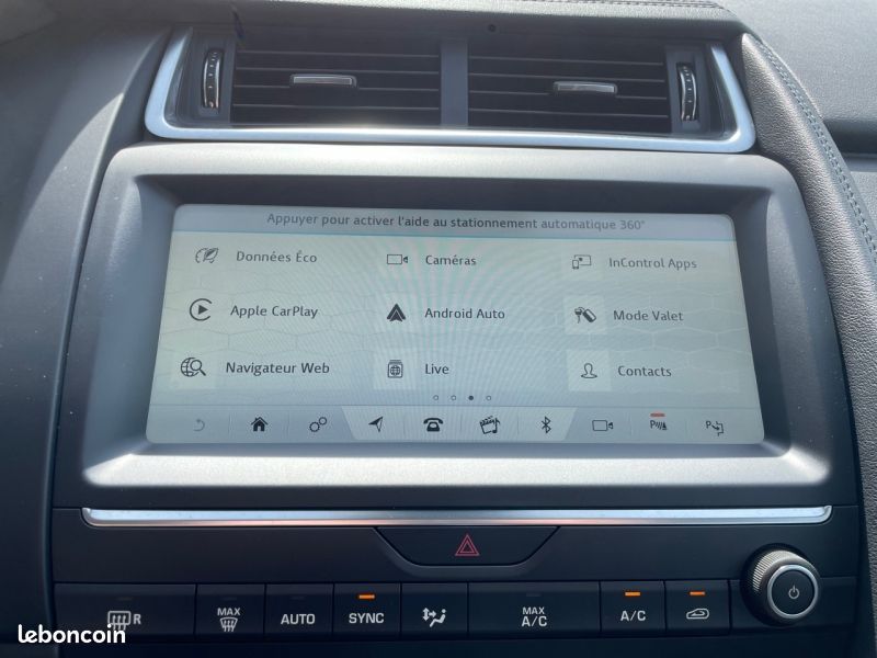 Jaguar E-Pace 2.0D 150ch S (image 15)