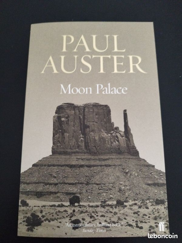 Livre Moon Palace (image 1)