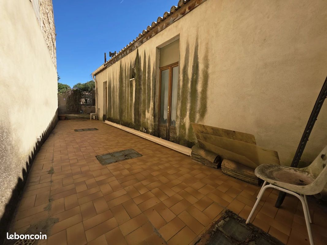 Immeuble 265 m² Nîmes (image 8)