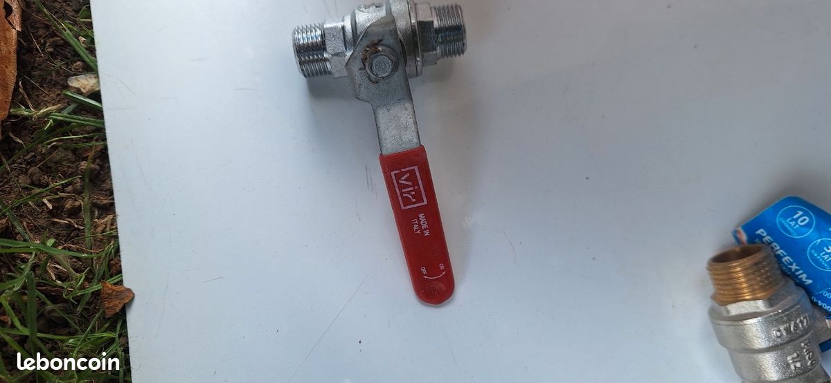 Robinet d'arrêt 1/2 (image 2)