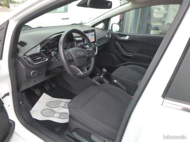 FORD Fiesta Titanium (image 6)