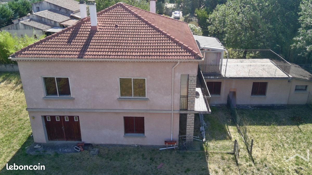 Maison 7 pièces 150 m² · à Saint-Paul-Trois-Châteaux · 150 m² · 220 000 €
