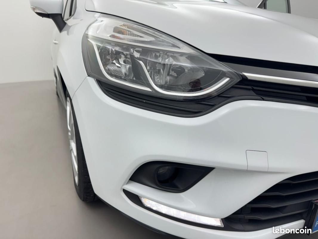 Renault Clio IV ESTATE 0.9 TCe 90 zen (image 16)