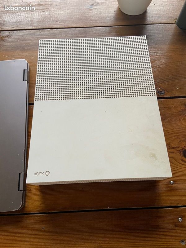XBOX one (image 1)