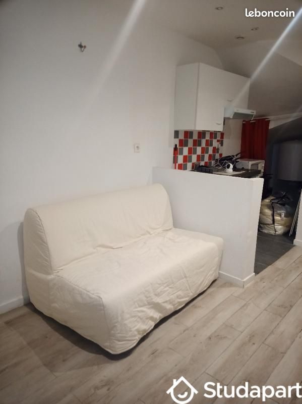 Appartement 1 pièce 24 m² · à Issy-les-Moulineaux · 24 m² · 750 €
