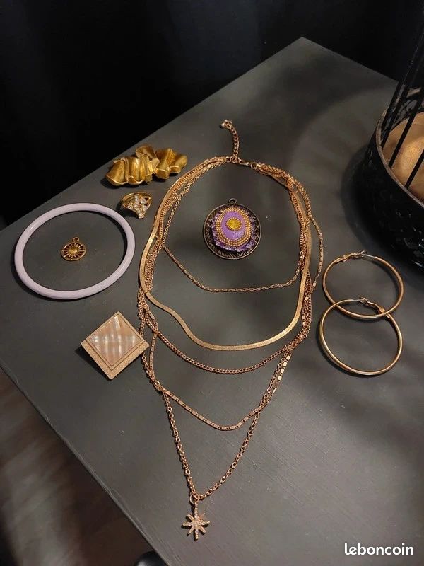 Lot De Bijoux Vintage à Customiser - Cuir Et Laiton, Parfait Pour La Restauration
