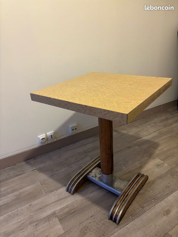 Table de bistrot bois zinc et formica (image 1)