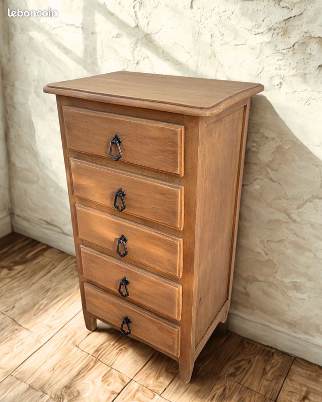 Chiffonnier restauré (image 1)