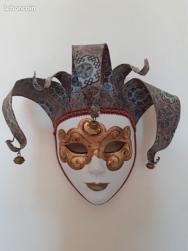 Masque vénitien en céramique (image 1)