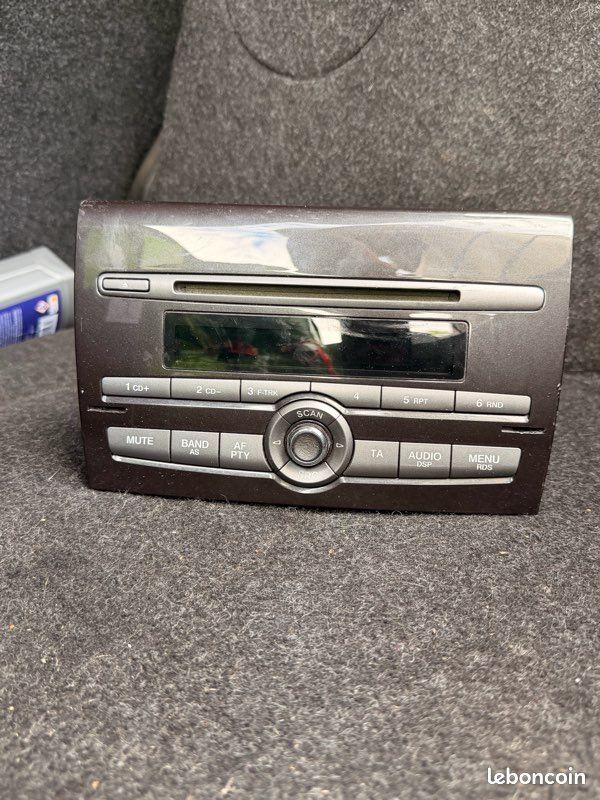 Autoradio d'origine Fiat Bravo 2 (2DIN) (image 2)