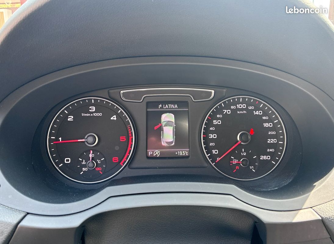 AUDI Q3 2.0 D 184ch S line - 2018 - Suivi Audi (image 14)