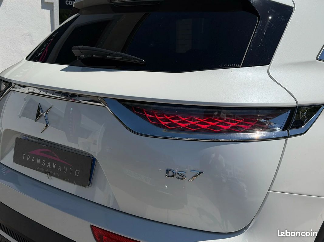 DS DS7 CROSSBACK BlueHDi 180 EAT8 Grand Chic OPERA - SUIVI COMPLET - ATTELAGE - TOIT OUVRANT - CAMERA 360 (image 11)