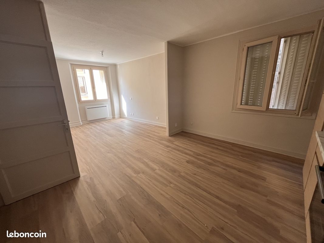 Appartement 3 pièces 49 m² · à Mende · 49 m² · 690 €/mois
