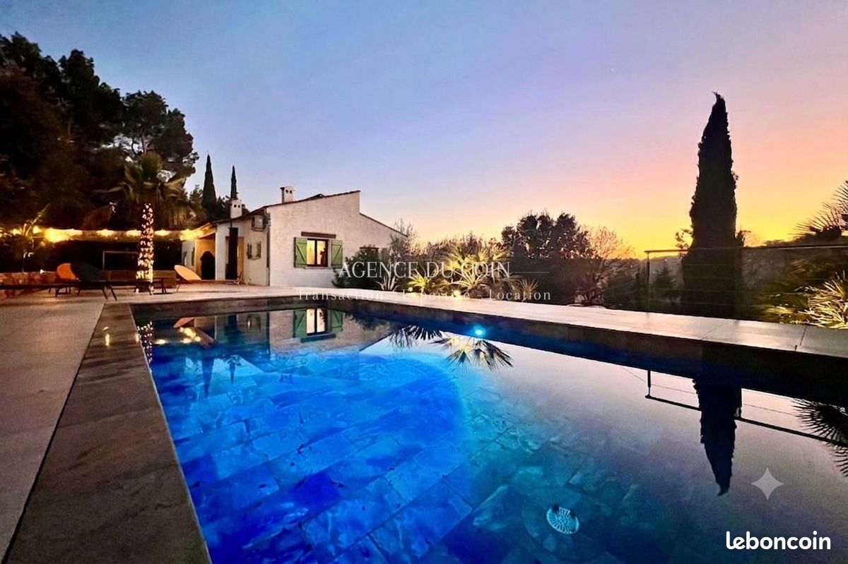 Maison 6 pièces 160 m² · à Trans-en-Provence · 160 m² · 575 000 €