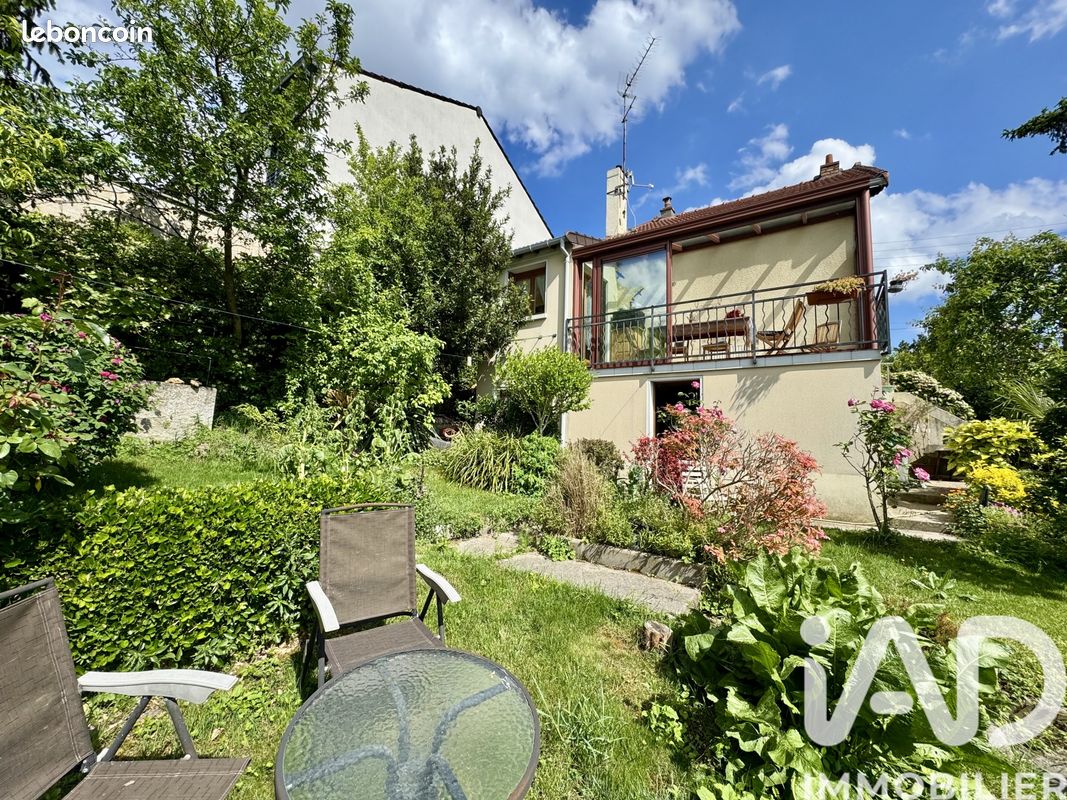 Maison 5 pièces 74 m² · à Clichy-sous-Bois · 74 m² · 260 000 €